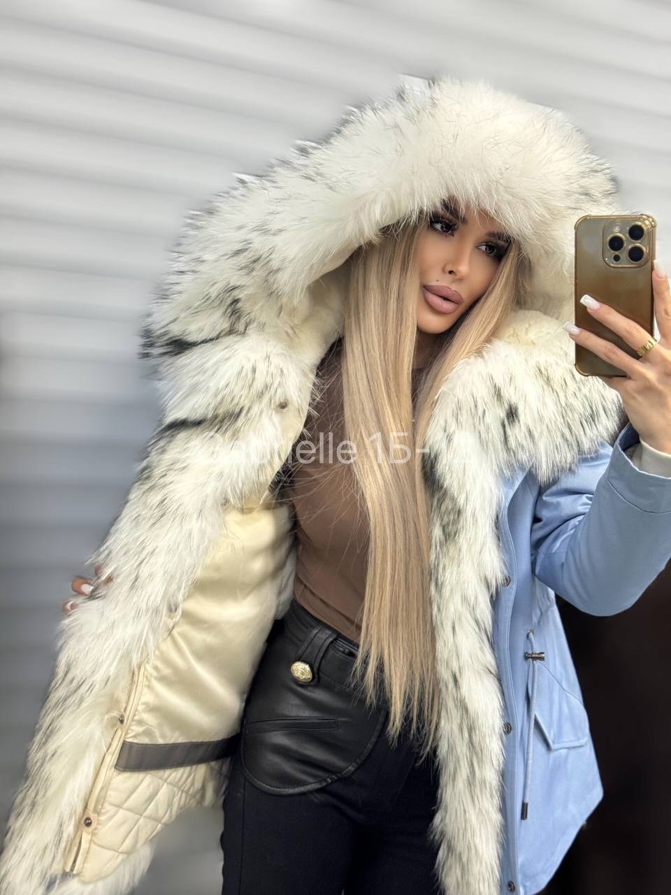 парка с мехом,парка с натуральным мехом,парки с мехом,парка женская,голубая парка