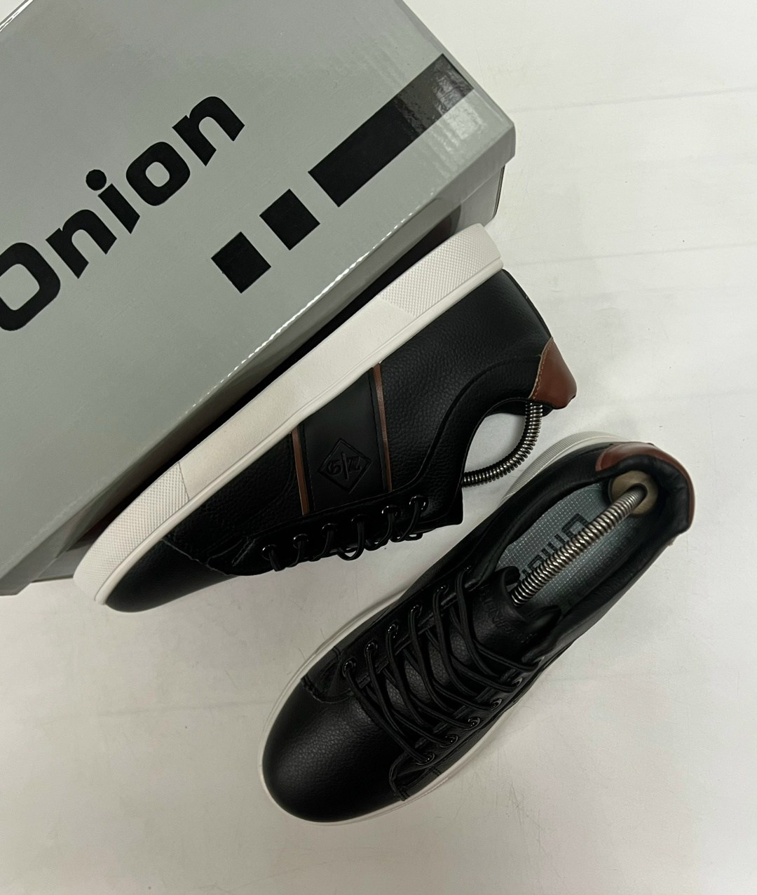 ,кеды мужские,кеды зара мужские,мужская  кроссовки,кожаные кеды мужские