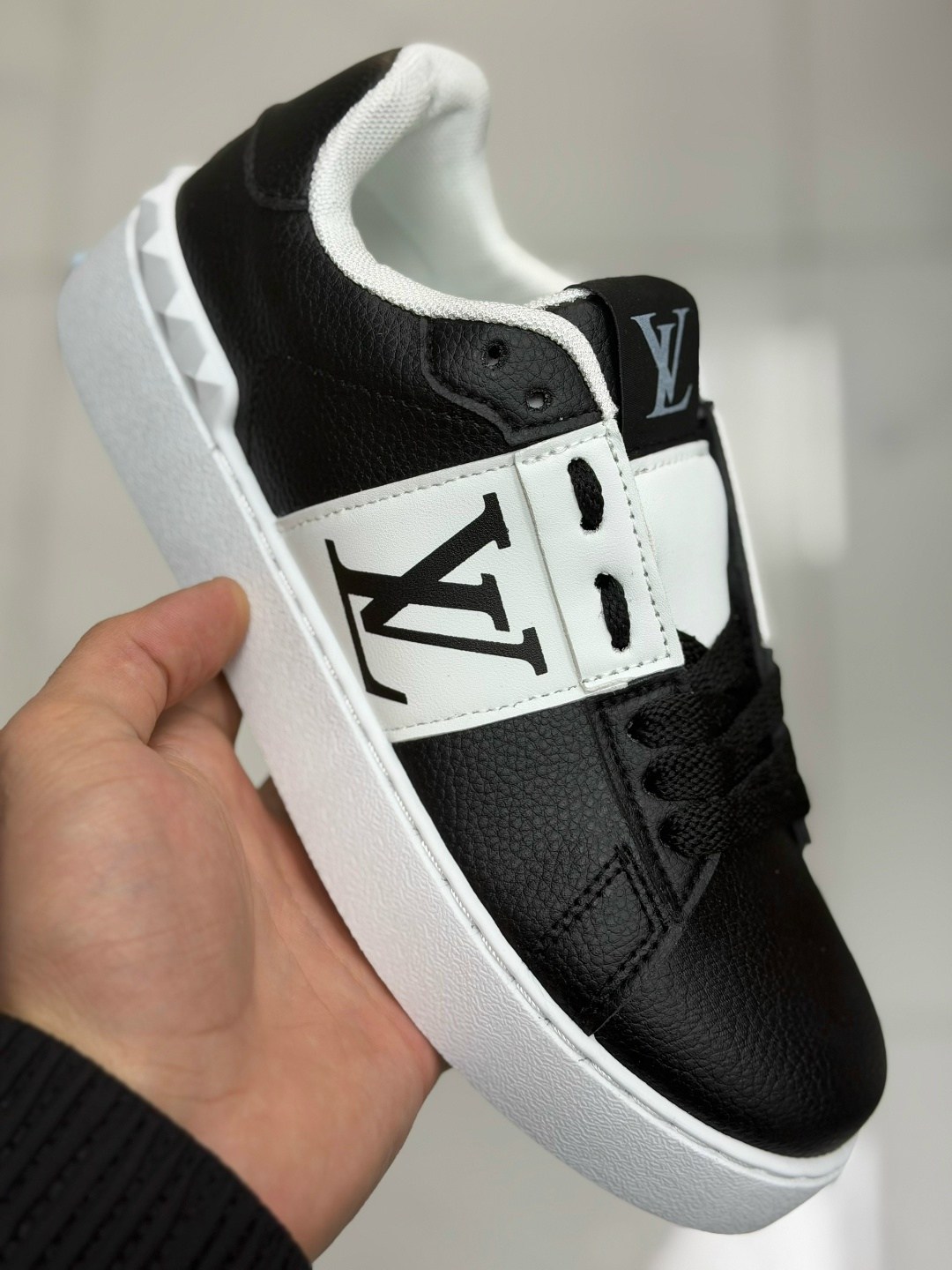 кеды louis vuitton,кроссовки louis vuitton мужские,кеды луи виттон мужские,кроссовки louis vuitton,кроссовки луи виттон