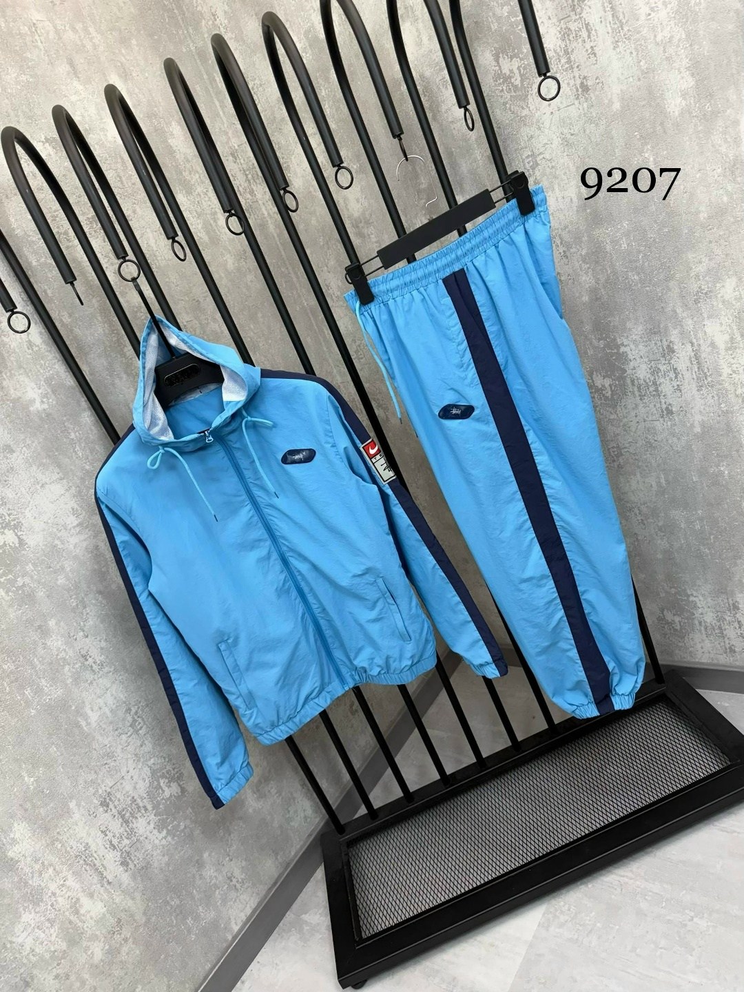 спортивный костюм nike,спортивный костюм nike tracksuit,спортивный костюм,мужские спортивные костюмы,спортивный костюм мужской nike