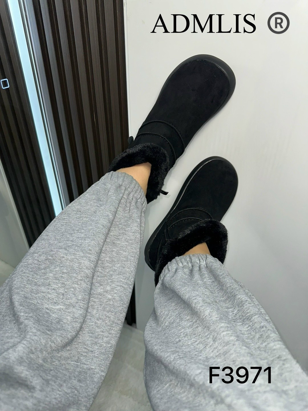 ,женская зимняя ,зимняя ,теплая , угги