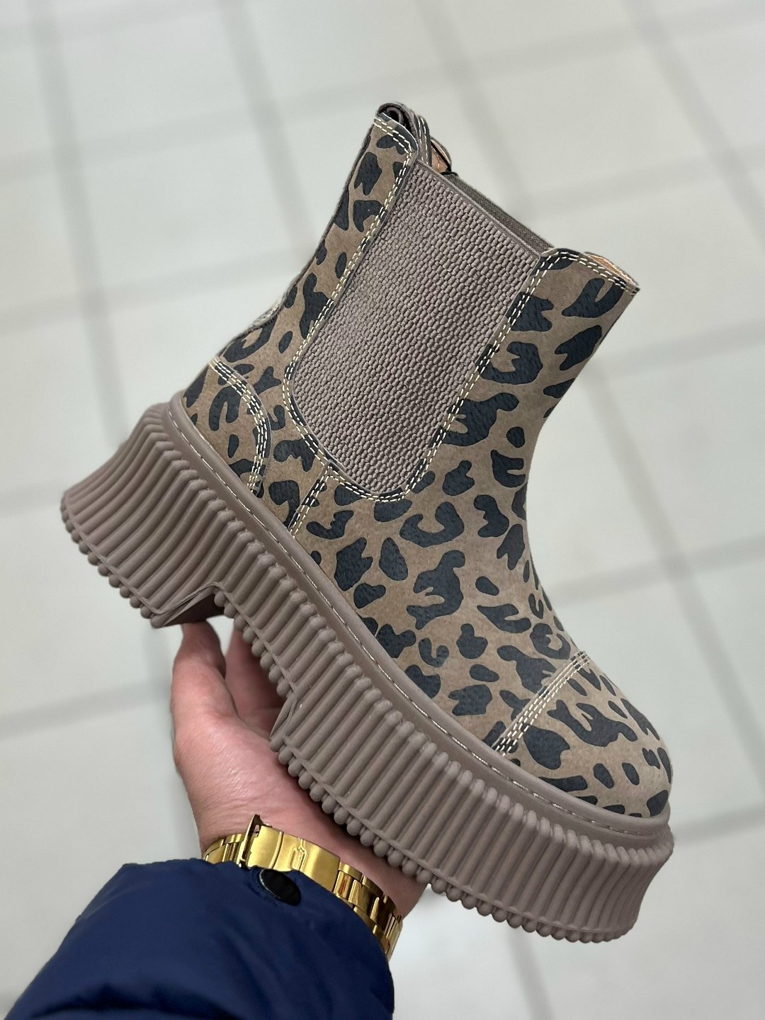 женские ботинки,,ботинки леопардовые,модные ботинки,модная женская