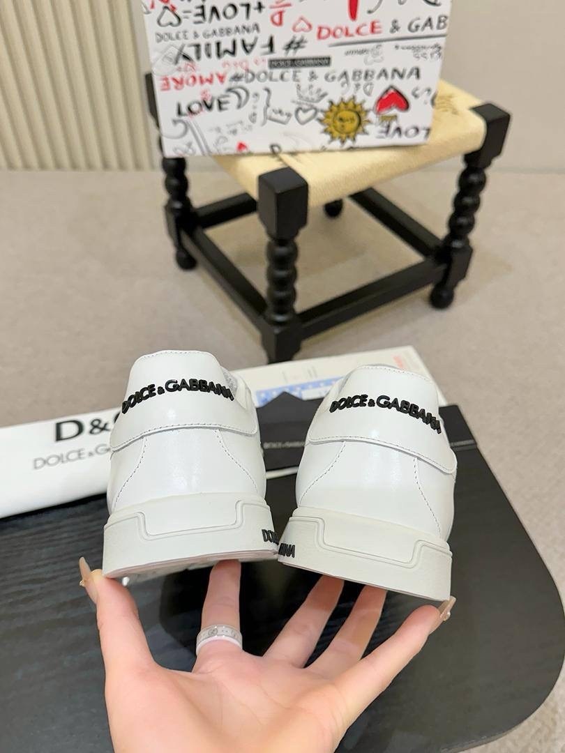 кожаные кроссовки белого цвета dolce & gabbana portofino,кроссовки дольче габбана мужские белые,кроссовки dolce&gabbana,женские кожаные кроссовки dolce&gabbana portofino белые,кеды дольче габбана мужс