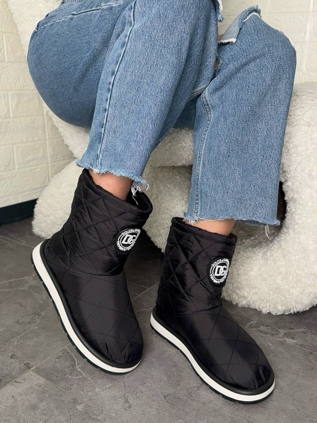 женские дутики,женские угги,,дутики зимние женские,стеганые угги шанель