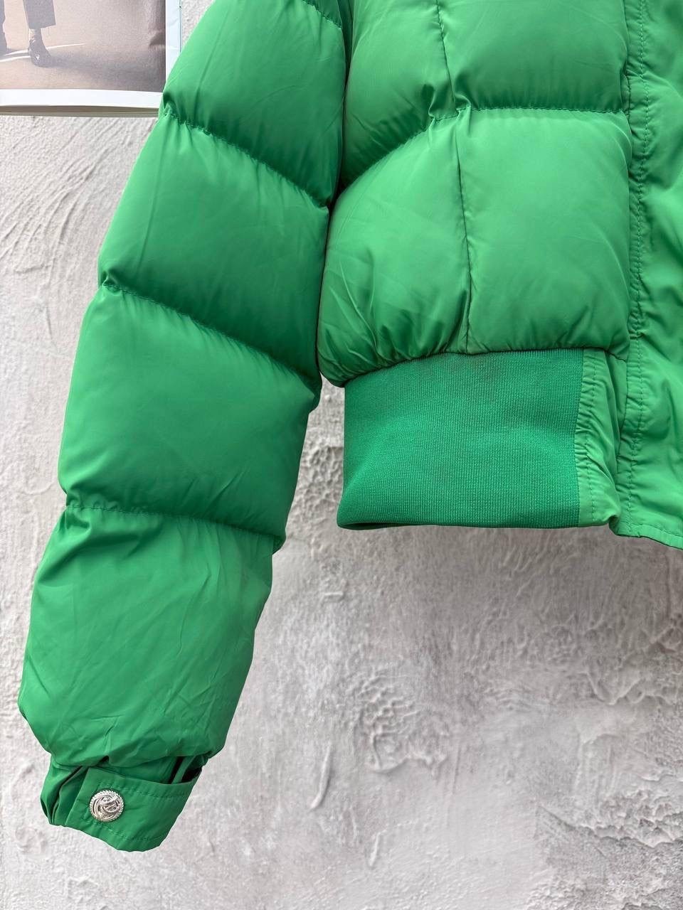пуховик боттега венета зеленый,куртка женская,повседневная куртка,короткая куртка,модная куртка
