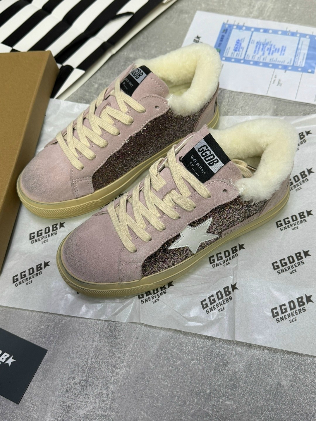 кеды зимние с натуральным мехом golden goose premium shoes,,кеды зимние с натуральным мехом golden goose,кроссовки golden goose,кроссовки с мехом