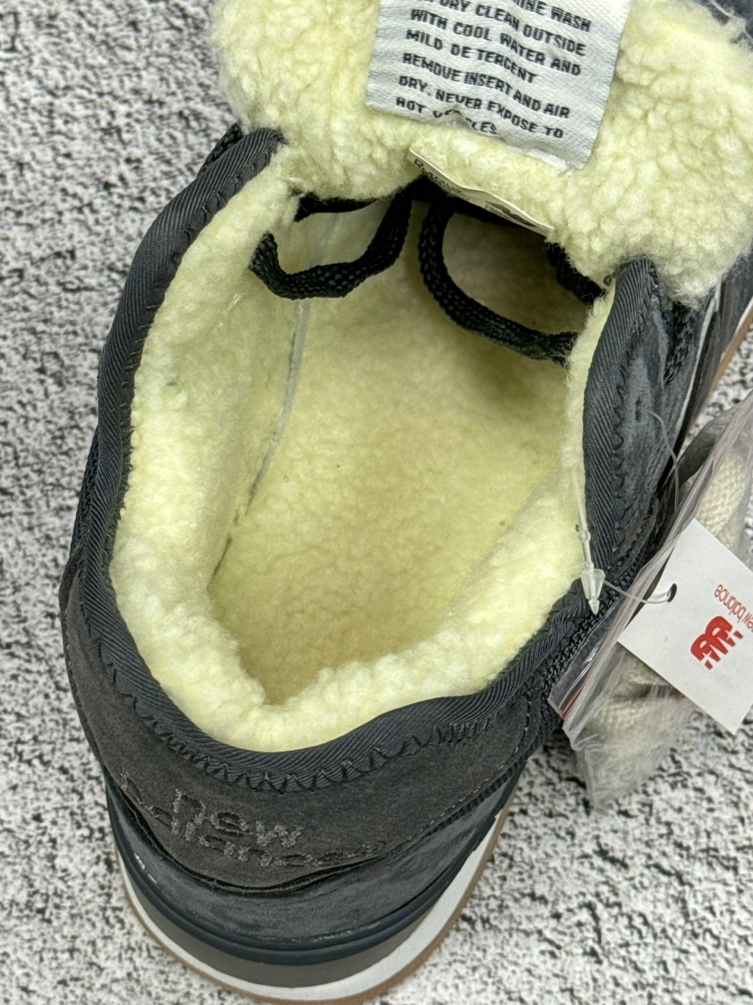 мужские зимние кроссовки new balance 574,кроссовки new balance 574 высокие зимние с мехом,кроссовки зимние new balance 574,кроссовки new balance зимние,кроссовки высокие зимние new balance 574 grey