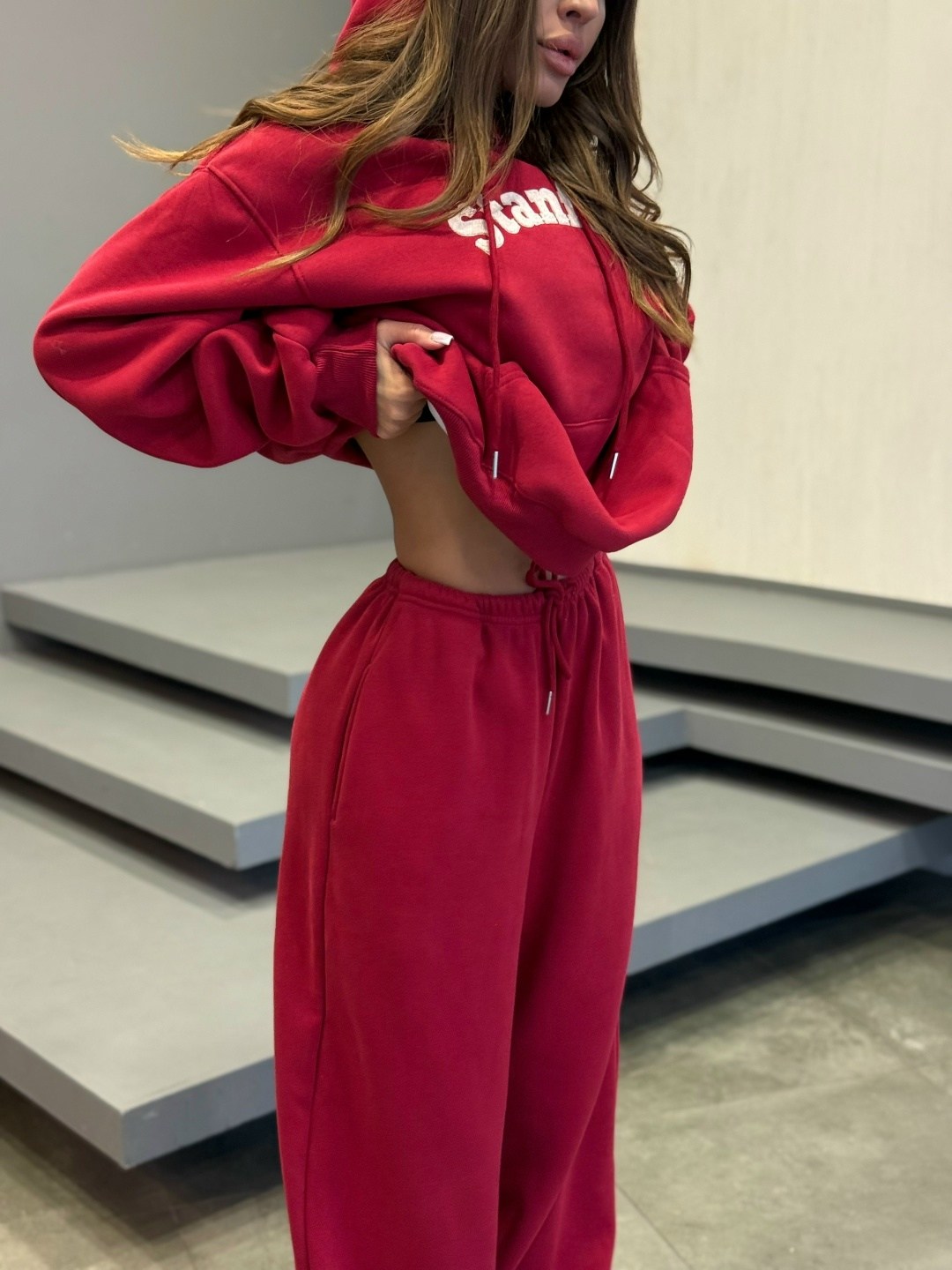 shein ezwear letter embroidery drop shoulder hoodie & sweatpants,костюм женский,flirla letter embroidery drop shoulder hoodie & sweatpants,женские спортивные костюмы,костюм женский ткань флис