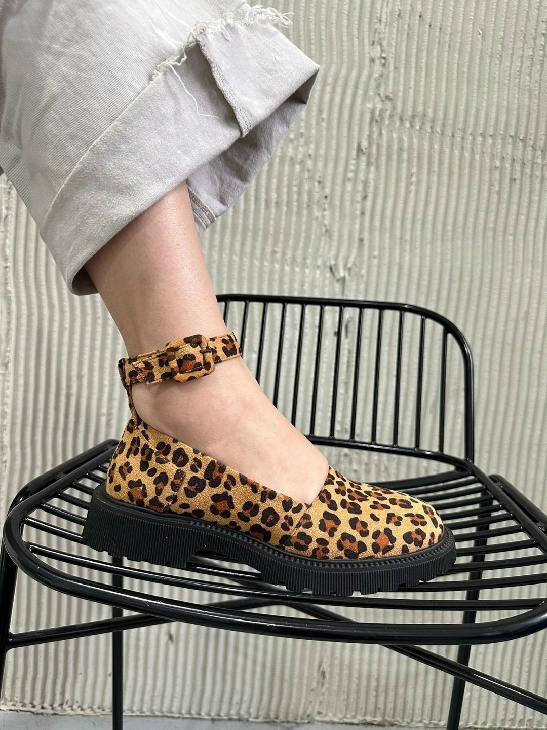 ,лоферы эконика леопардовые,женские босоножки,леопардовые лоферы,туфли леопардовые