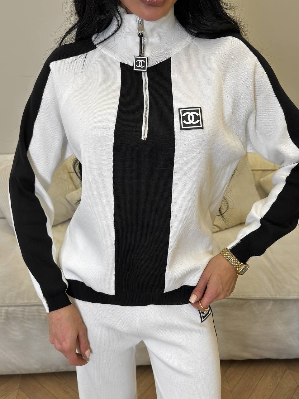 костюм спортивный женский,трикотажные костюмы,спортивный костюм,белые костюмы,белые спортивные костюмы