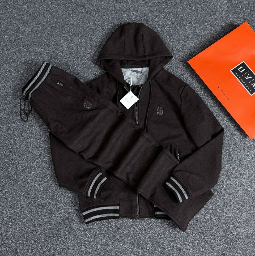 спортивный костюм brunello cucinelli,спортивный костюм,мужской спортивный костюм,спортивные костюмы для мужчин,комплект одежды a