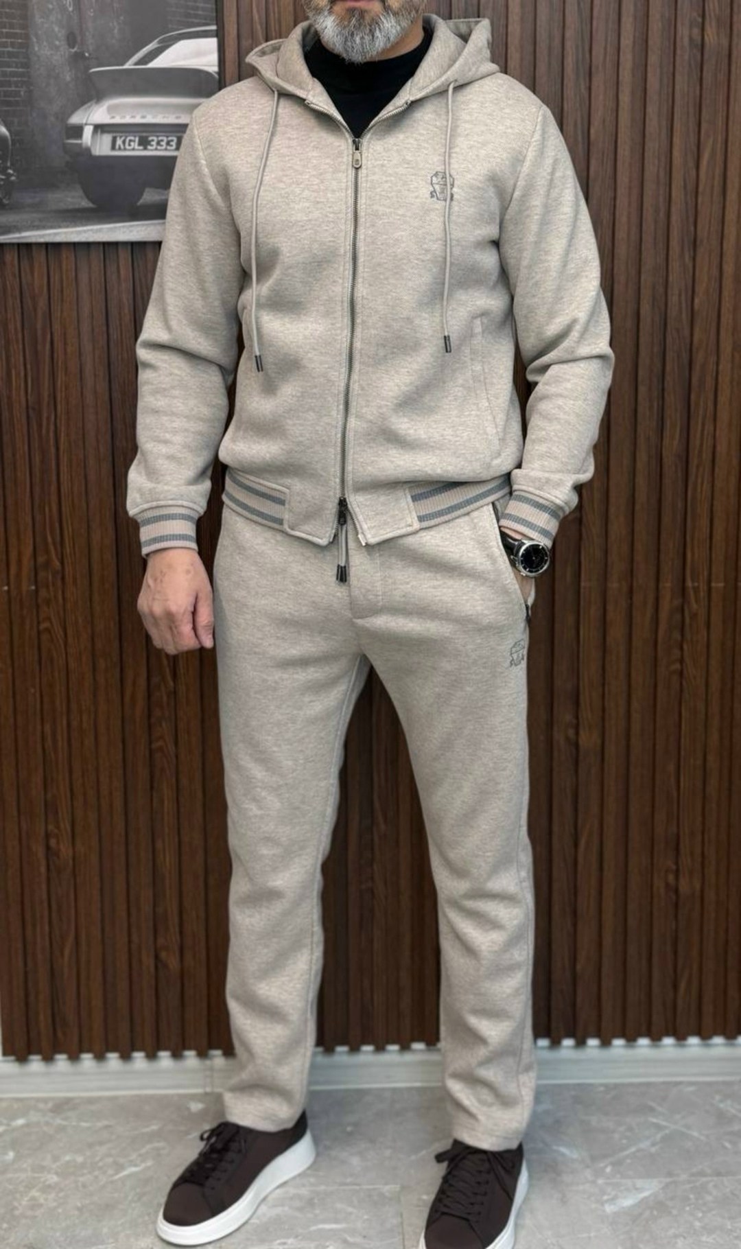 спортивный костюм brunello cucinelli,спортивный костюм,мужской спортивный костюм,спортивные костюмы для мужчин,комплект одежды a