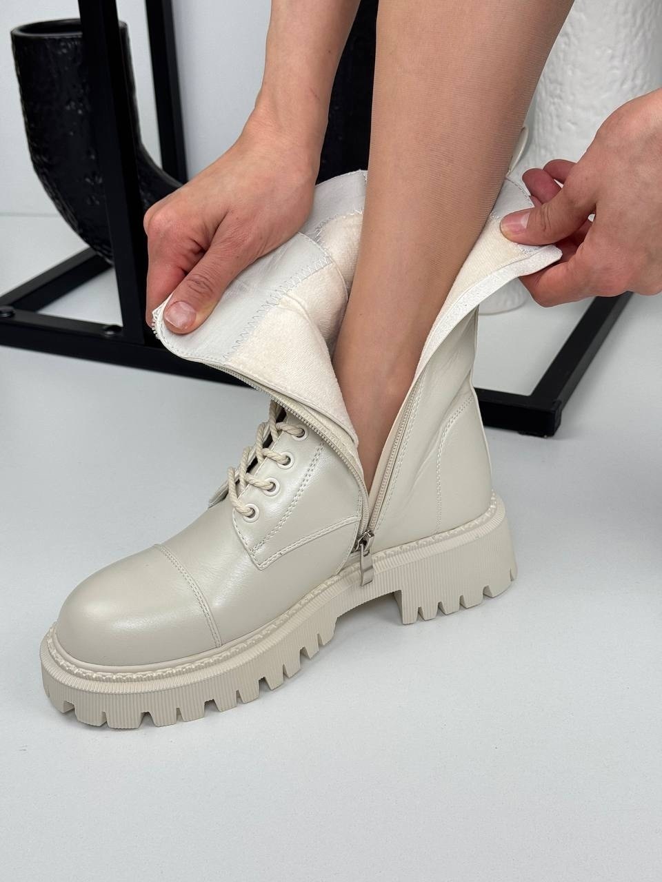 женские ботинки,ботинки,,ботинки гриндерсы бежевые,ботинки бежевые