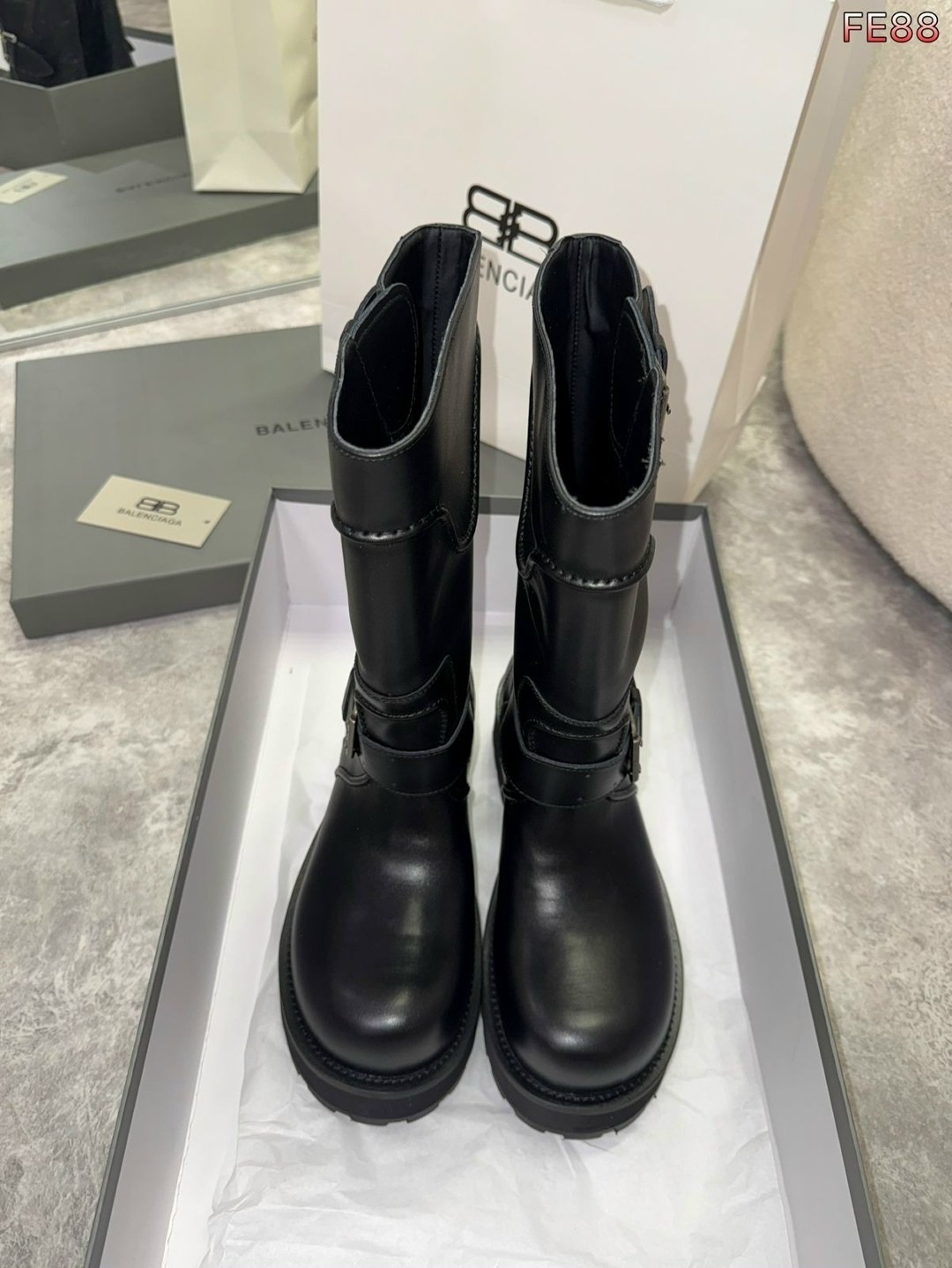 ,ботинки,женская ,balenciaga сапоги,ботинки диор женские