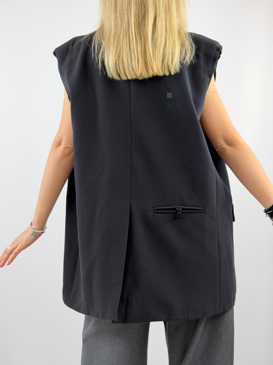 жилет женский черный,двубортный жилет удлиненного кроя love republic,женский жилет,двубортный жилет удлиненного кроя,черный жилет