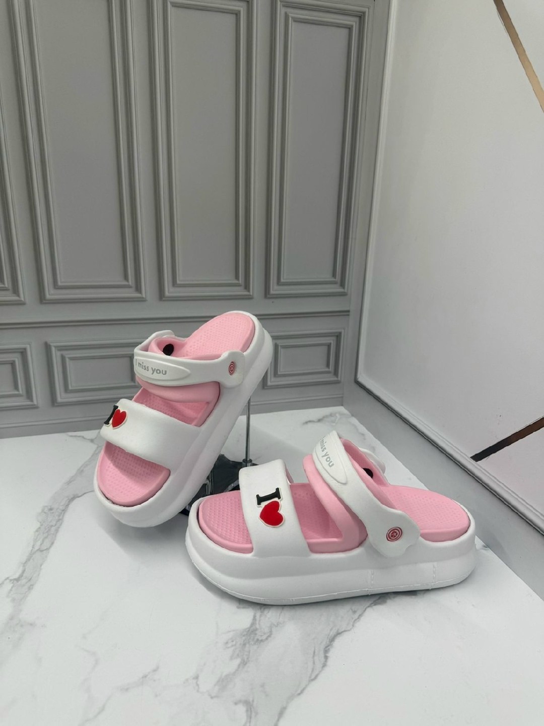 ,шлепанцы женские,сандалии sanrio,шлепки женские,тапочки милые