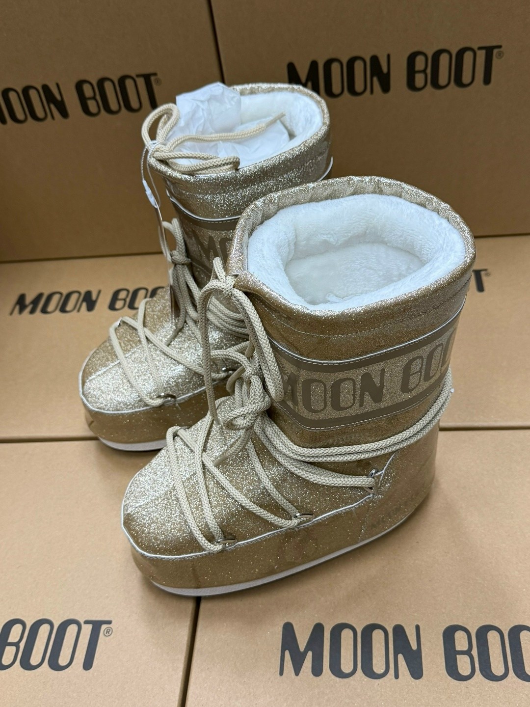 луноходы moon boot,низкие нейлоновые ботинки icon moon boot белый,ботинки moon boot,луноходы унисекс moon boot icon low 80d1409340a001 белые 36/38 eu,дутыши moon boot