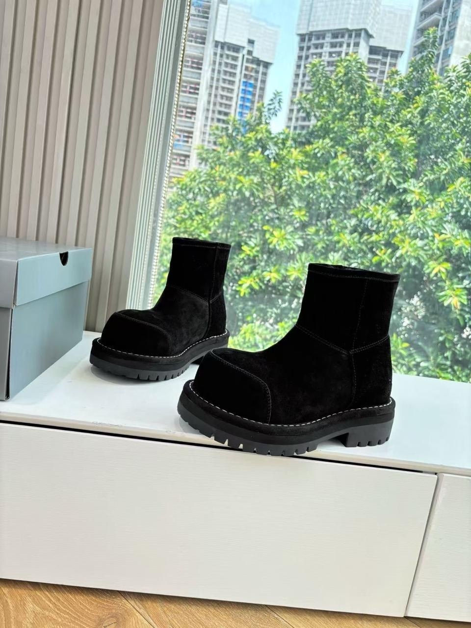 ,зимняя  женская,ботинки женские,ботинки модные, женская