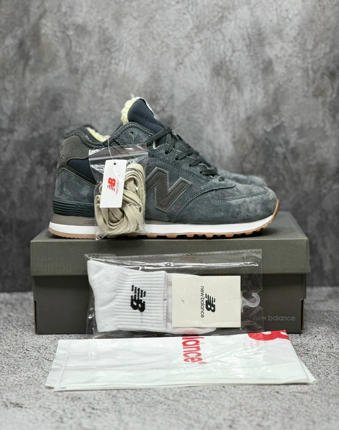 мужские зимние кроссовки new balance 574,кроссовки new balance 574 высокие зимние с мехом,кроссовки зимние new balance 574,кроссовки new balance зимние,кроссовки высокие зимние new balance 574 grey