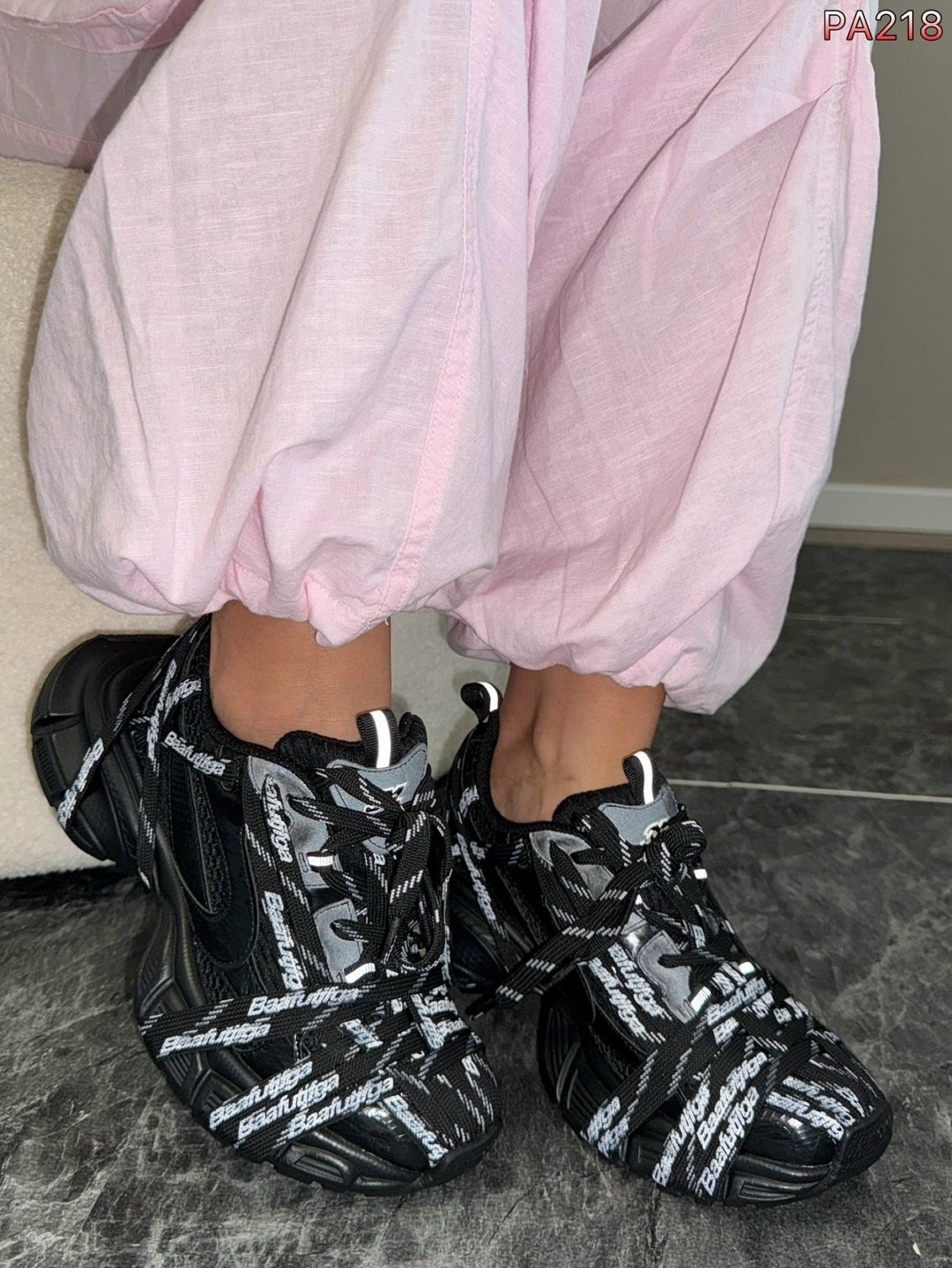 кроссовки женские balenciaga,кроссовки 3xl sneaker массивные на шнуровке balenciaga,новая коллекция баленсиага 2025 кроссовки,кроссовки balenciaga,кроссовки женские balenciaga 3xl sneaker premium