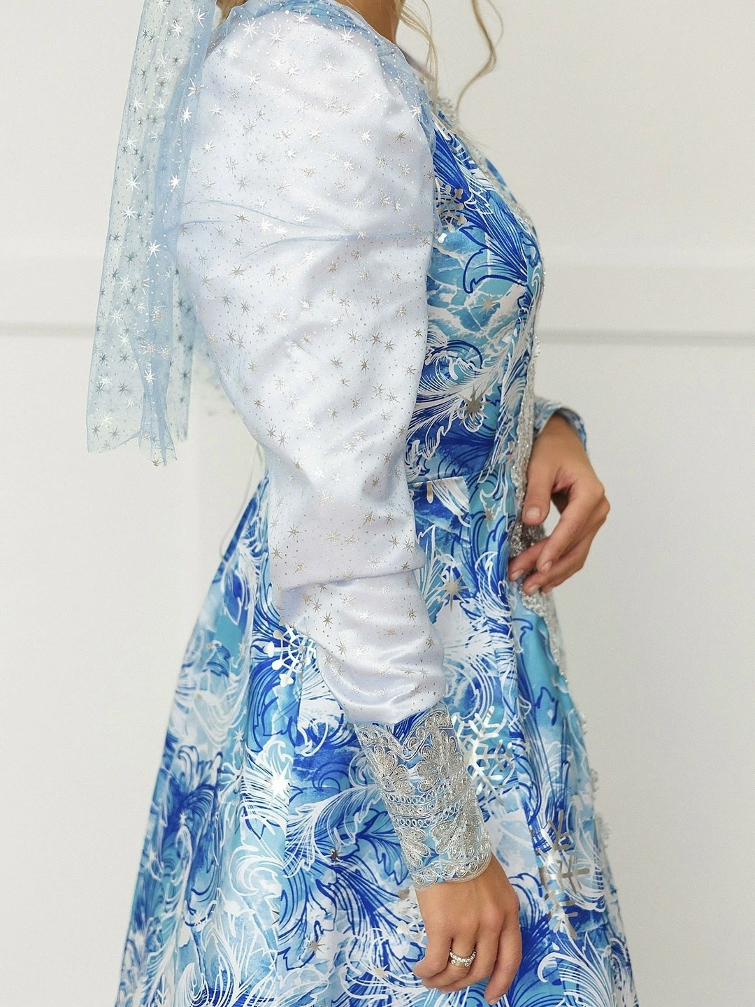 костюм снегурочка царевна batik casual мультиколор,карнавальный костюм взрослый снегурочка царевна,костюм снегурочки,костюм снегурочка царевна мультиколор,костюм снегурочки для взрослых