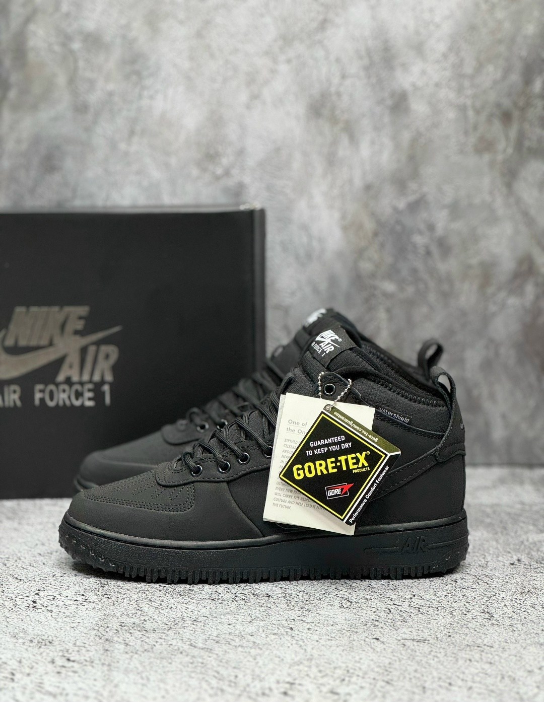 зимние кроссовки nike air force,зимние кроссовки nike air force 1,зимние кроссовки nike air force 1 mid цвет черный,кросcовки nike air force 1,зимние кроссовки nike