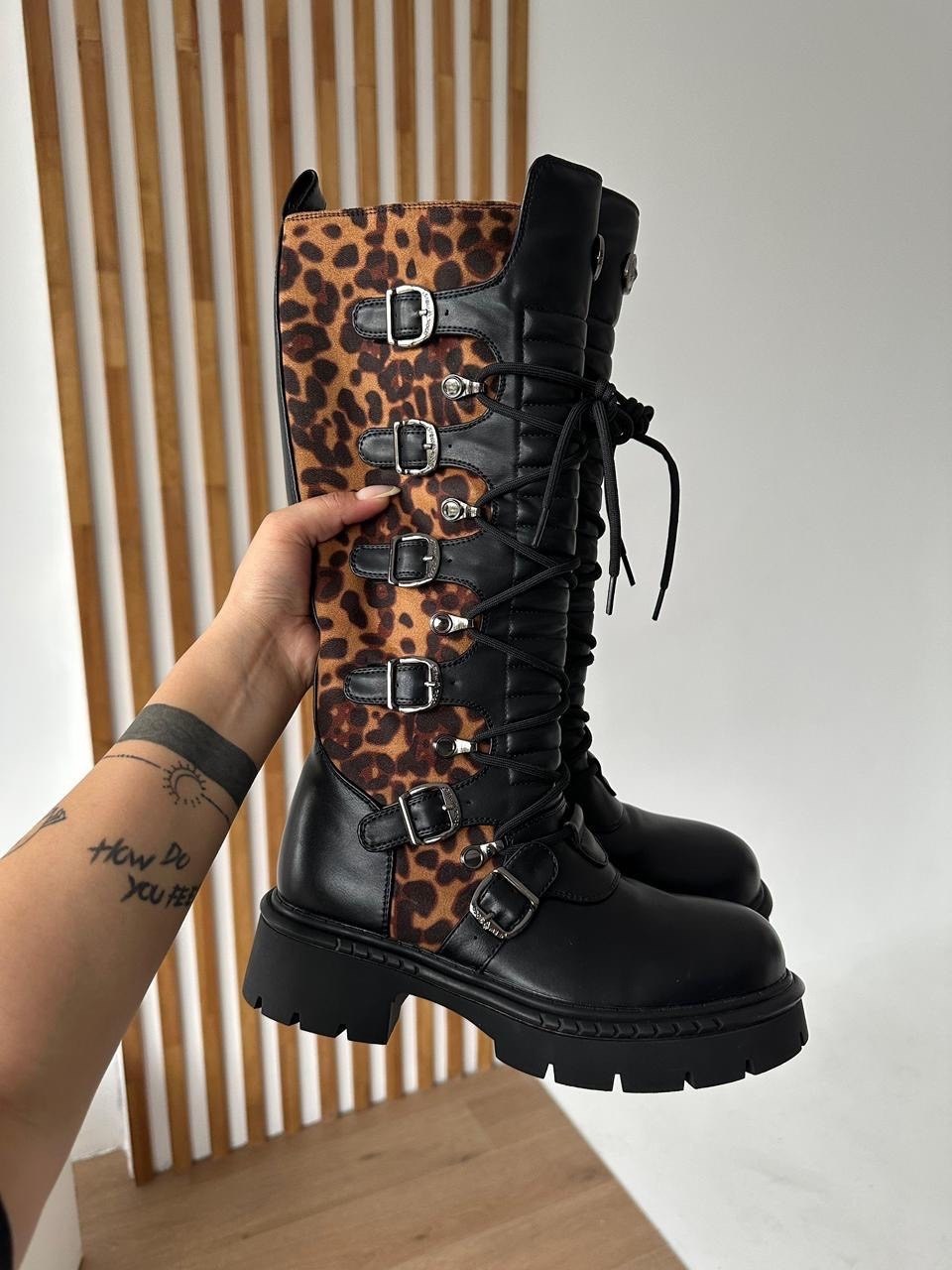 ,женские сапоги,сапоги модные,женская ,ботинки женские