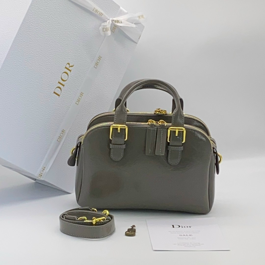 сумка,сумки dior,женская сумка,сумка женская dior,сумка классическая