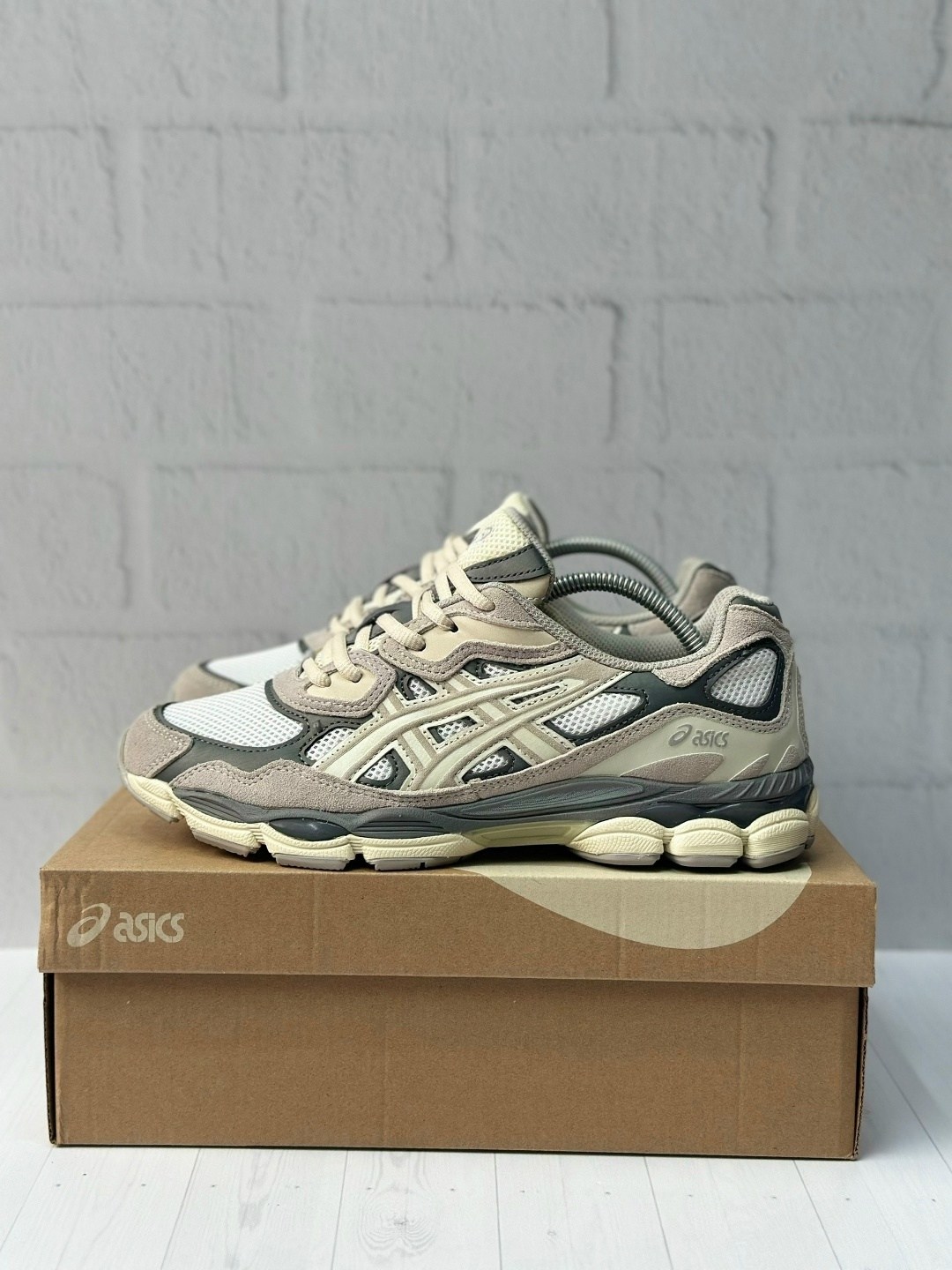 кроссовки asics gel nyc,кроссовки asics gel,кроссовки asics gel-nyc oyster grey,кроссовки asics,кроссовки asics мужские