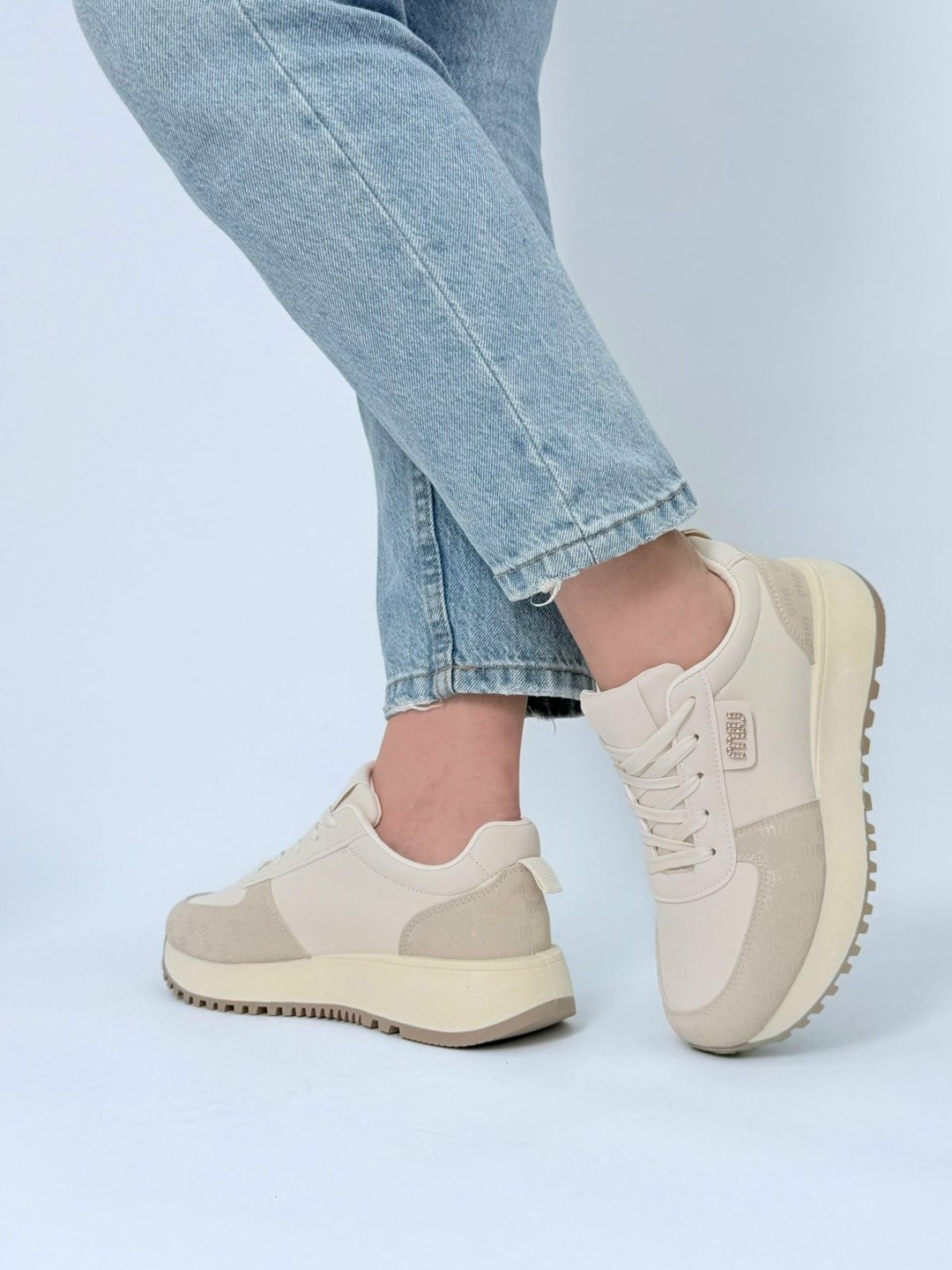 ,кроссовки женскиe,коричневые кроссовки,кроссовки для женщин, спортивные