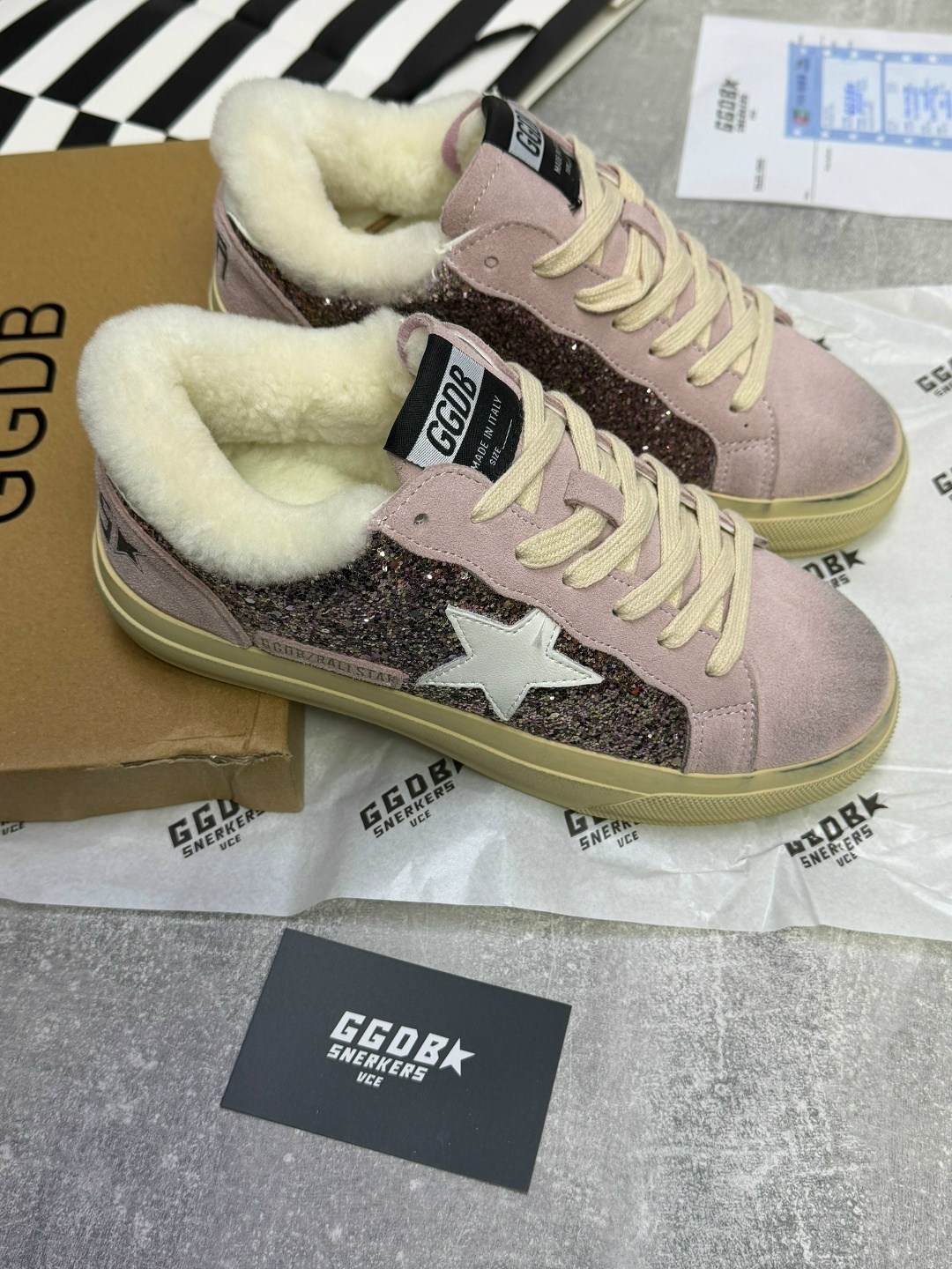 кеды зимние с натуральным мехом golden goose premium shoes,,кеды зимние с натуральным мехом golden goose,кроссовки golden goose,кроссовки с мехом