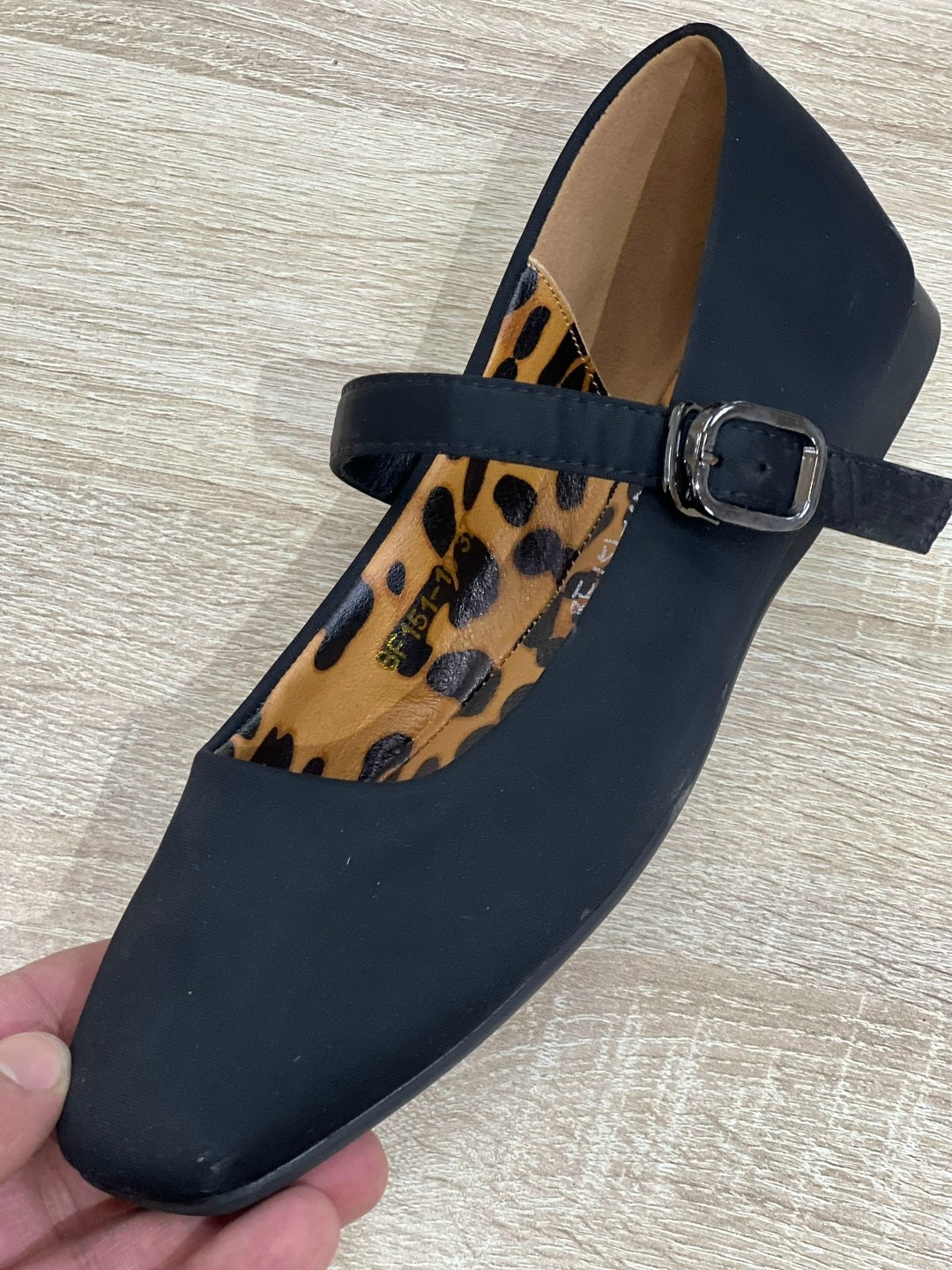 женские лоферы,лоферы женские натуральная кожа,,лоферы женские натуральная кожа туфли,мокасины с перфорацией