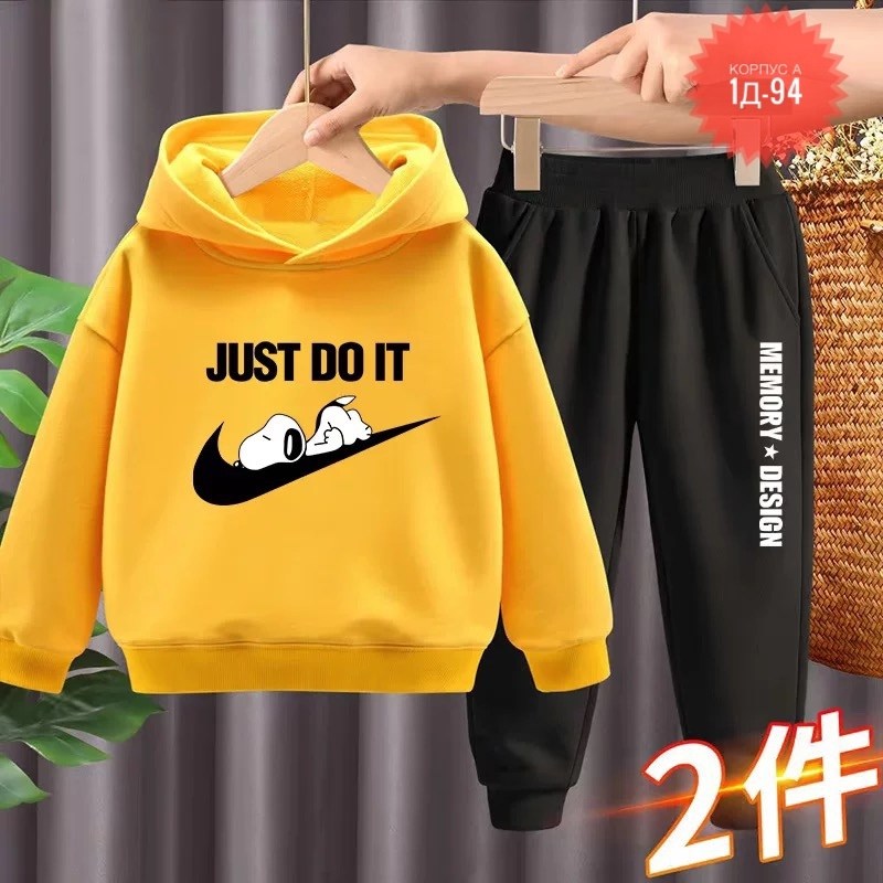 костюм спортивный nike,спортивные костюм,детские спортивные костюмы,детские костюмы,костюм спортивный для девочек