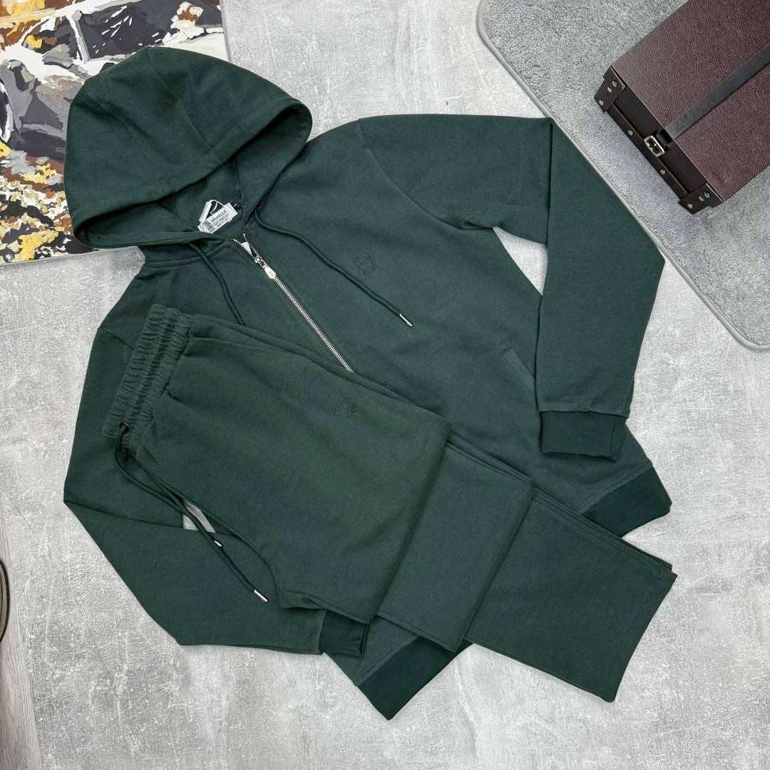 спортивные костюмы brunello cucinelli,спортивный костюм loro piana,костюм спортивный brunello,спортивный костюм,костюм brunello cucinelli