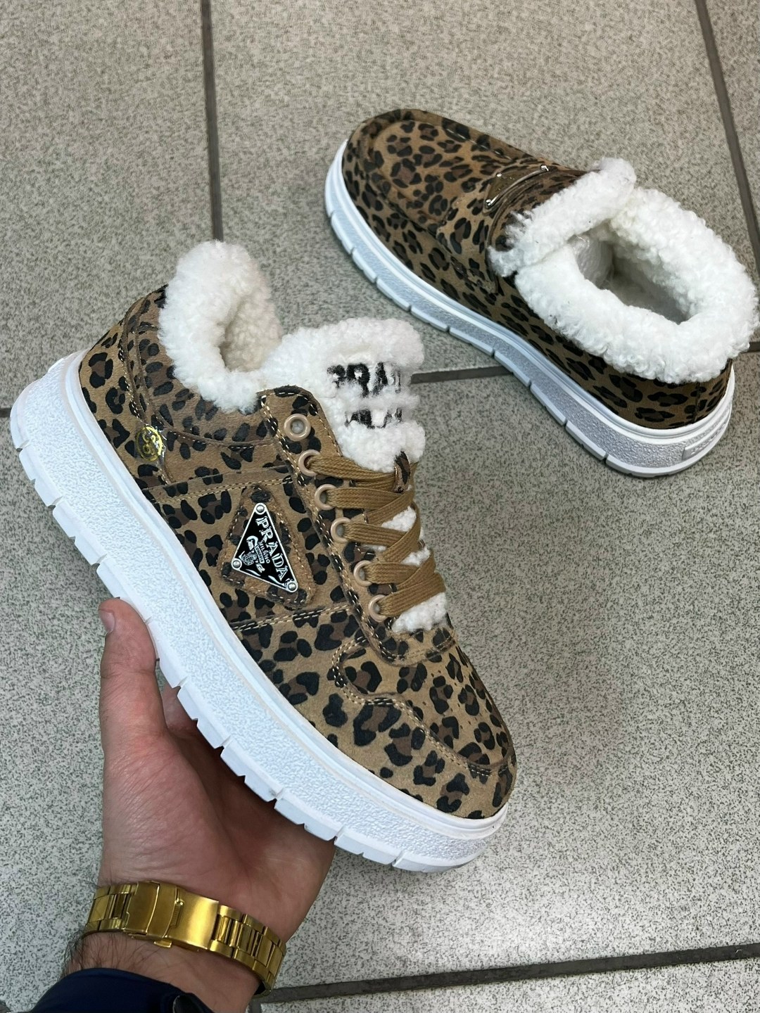 ,кеды женски,кеды шанель,кроссовки женскиe,кеды шанель зима