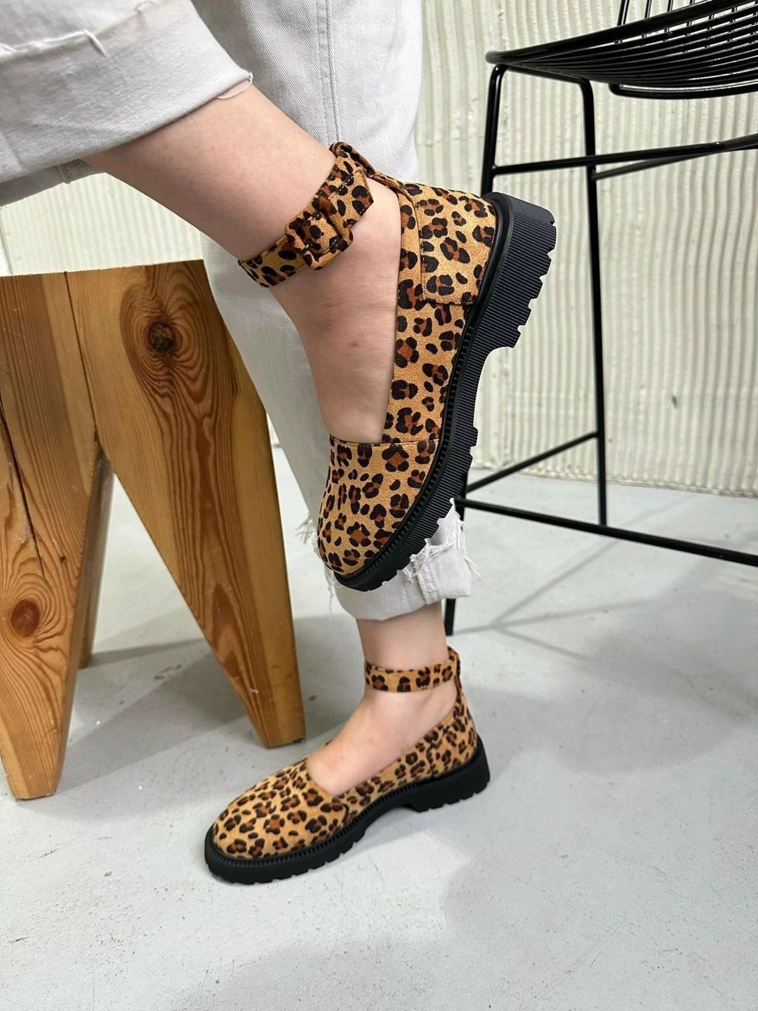 ,лоферы эконика леопардовые,женские босоножки,леопардовые лоферы,туфли леопардовые