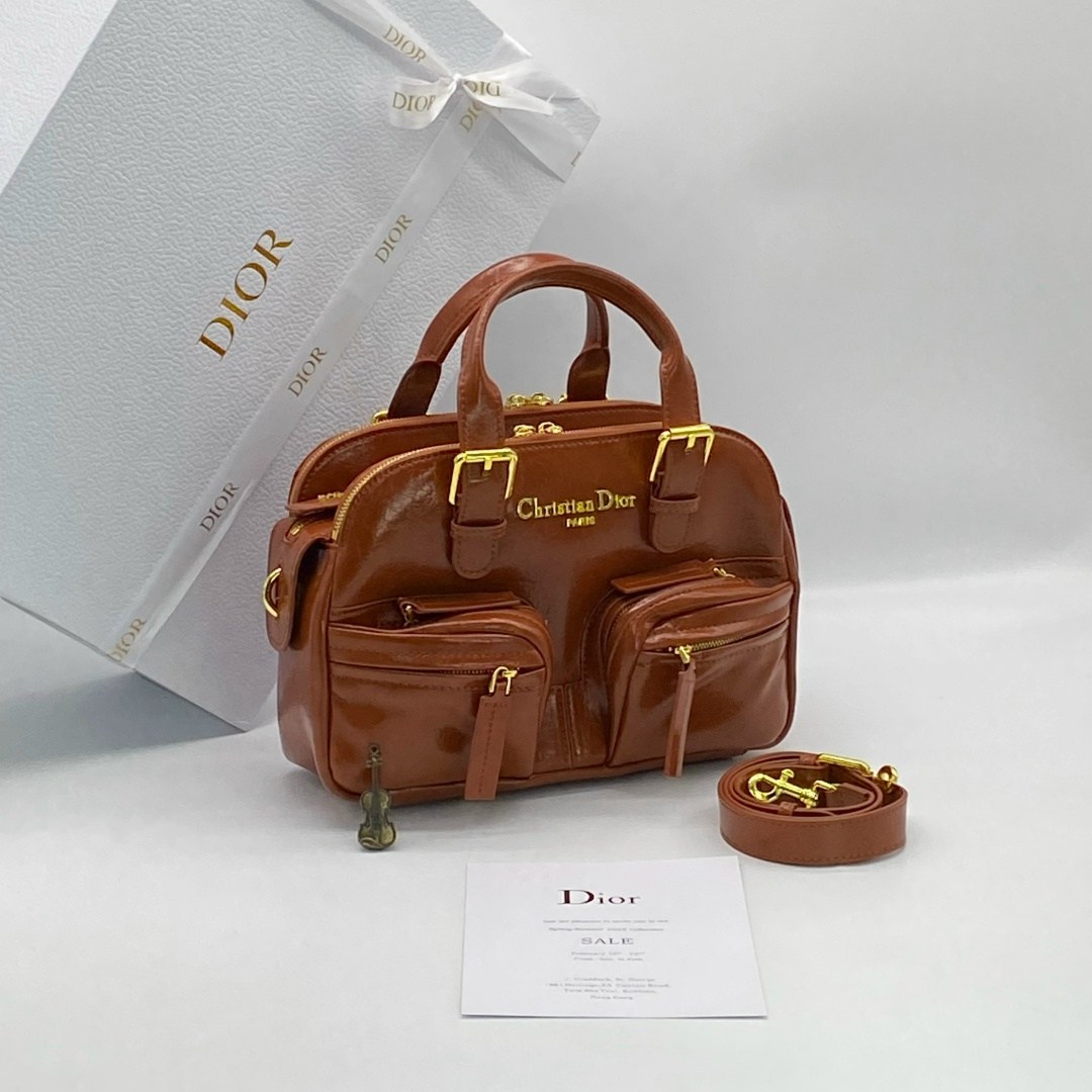 dior сумка,сумка женская dior,сумка через плечо christian dior,сумка,сумка dior кросс боди