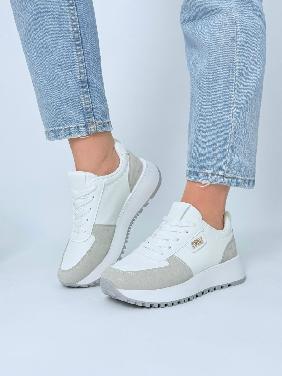 кроссовки женскиe,кроссовки для женщин,,кроссовка,кроссовки женские белый