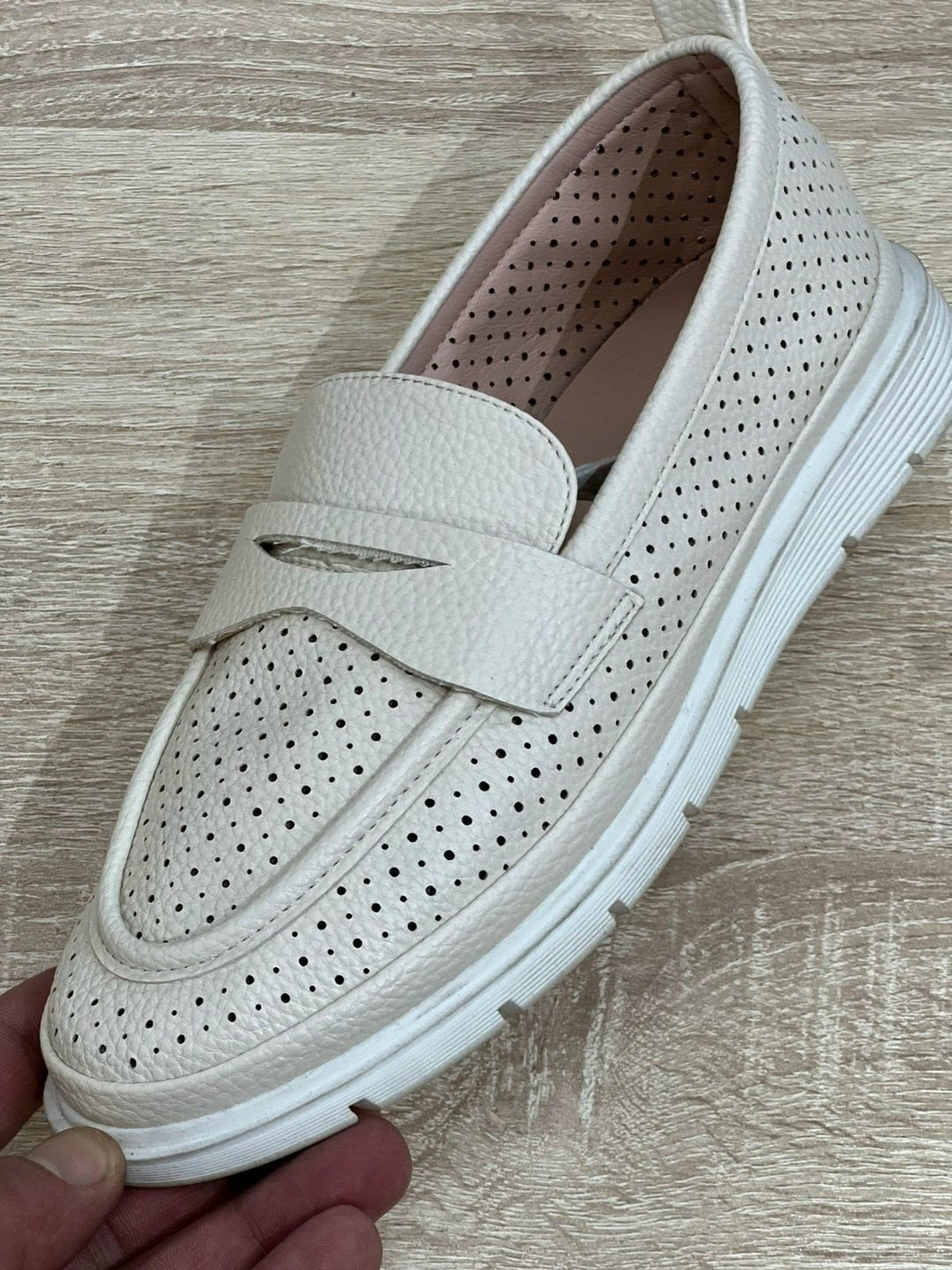 ,женские мокасины,мокасины с перфорацией,мокасины летние кожаные с перфорацией,лоферы женские натуральная кожа