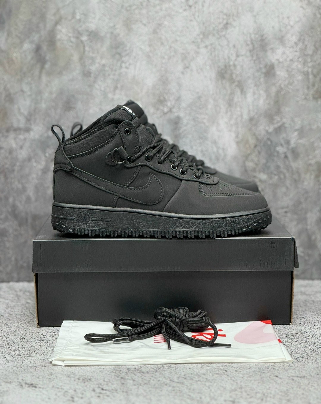 зимние кроссовки nike air force,зимние кроссовки nike air force 1,зимние кроссовки nike air force 1 mid цвет черный,кросcовки nike air force 1,зимние кроссовки nike