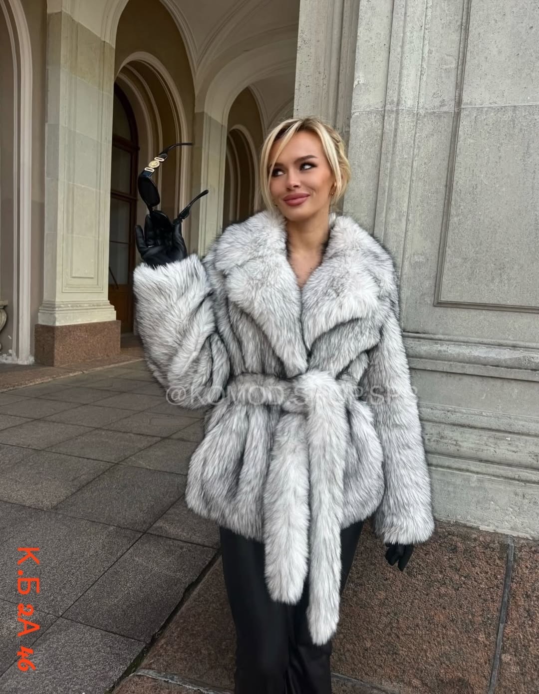 шуба из чернобурки,шуба из чернобурой лисы,женская шуба,шуба искусственная,шуба песец