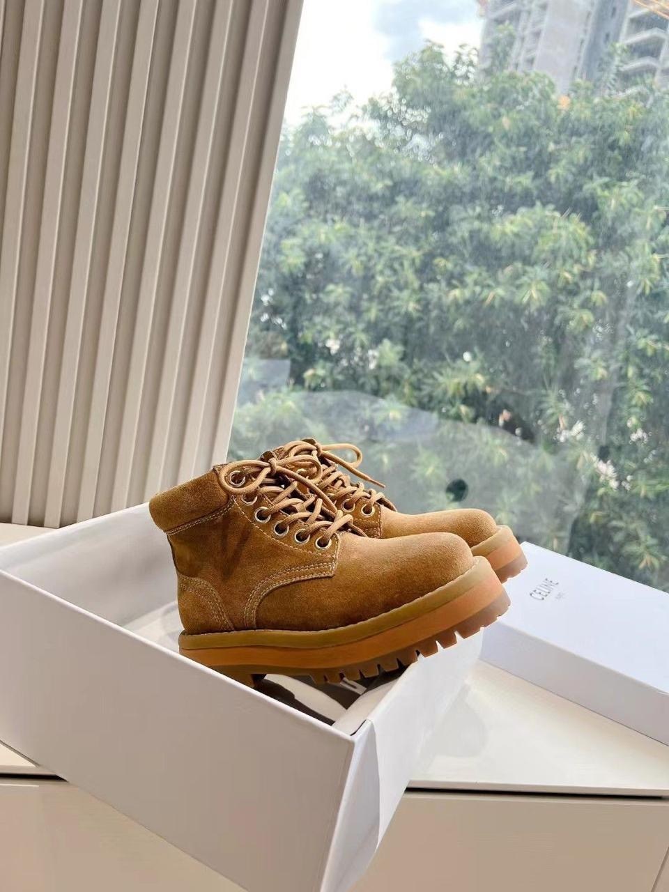 ботинки celine,,ботинки celine 2025,celine ботинки коричневые,женские ботинки