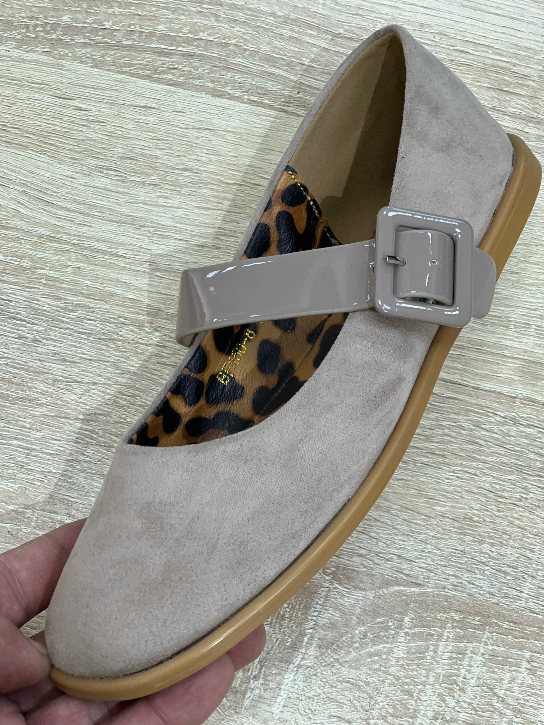 женские лоферы,лоферы женские натуральная кожа,,лоферы женские натуральная кожа туфли,мокасины с перфорацией