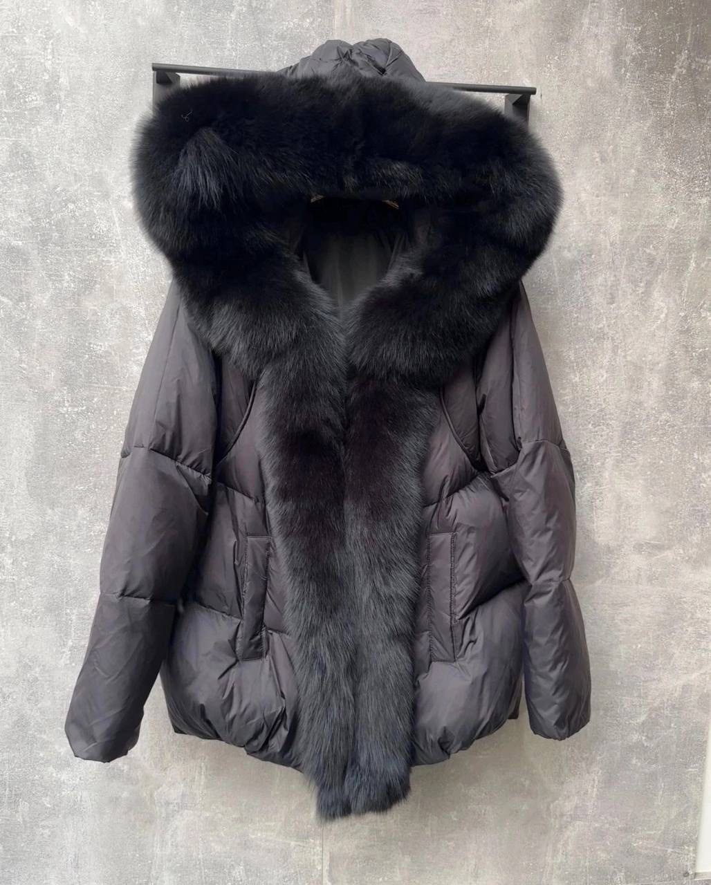 пуховики с мехом,женский пуховик,пуховик,пуховик с капюшоном женский,пуховики с натуральным мехом