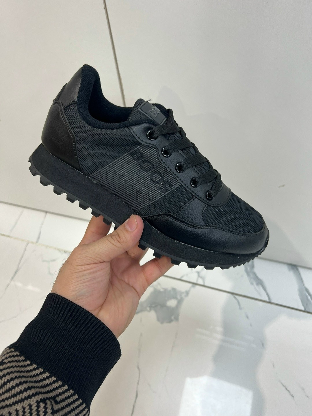 ,кроссовки boss мужские,кроссовки мужские,кроссовки boss,черные кроссовки