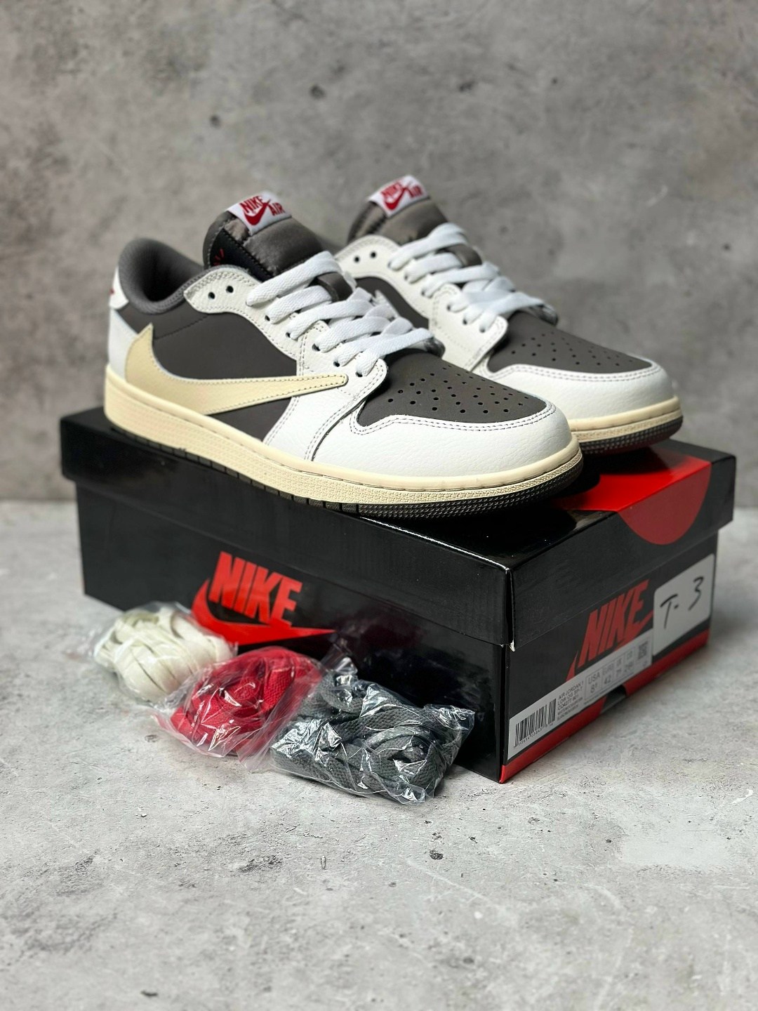 кроссовки nike air jordan 1 low x travis scott,кроссовки nike air jordan 1 low travis scott,кроссовки nike air jordan 1 x travis scott,кроссовки travis scott x air jordan 1 low,nike air jordan 1 low t