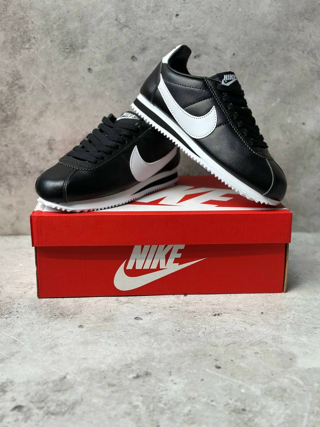 nike classic cortez leather,nike classic cortez,nike cortez,кроссовки мужские nike classic cortez,nike cortez classic leather black
