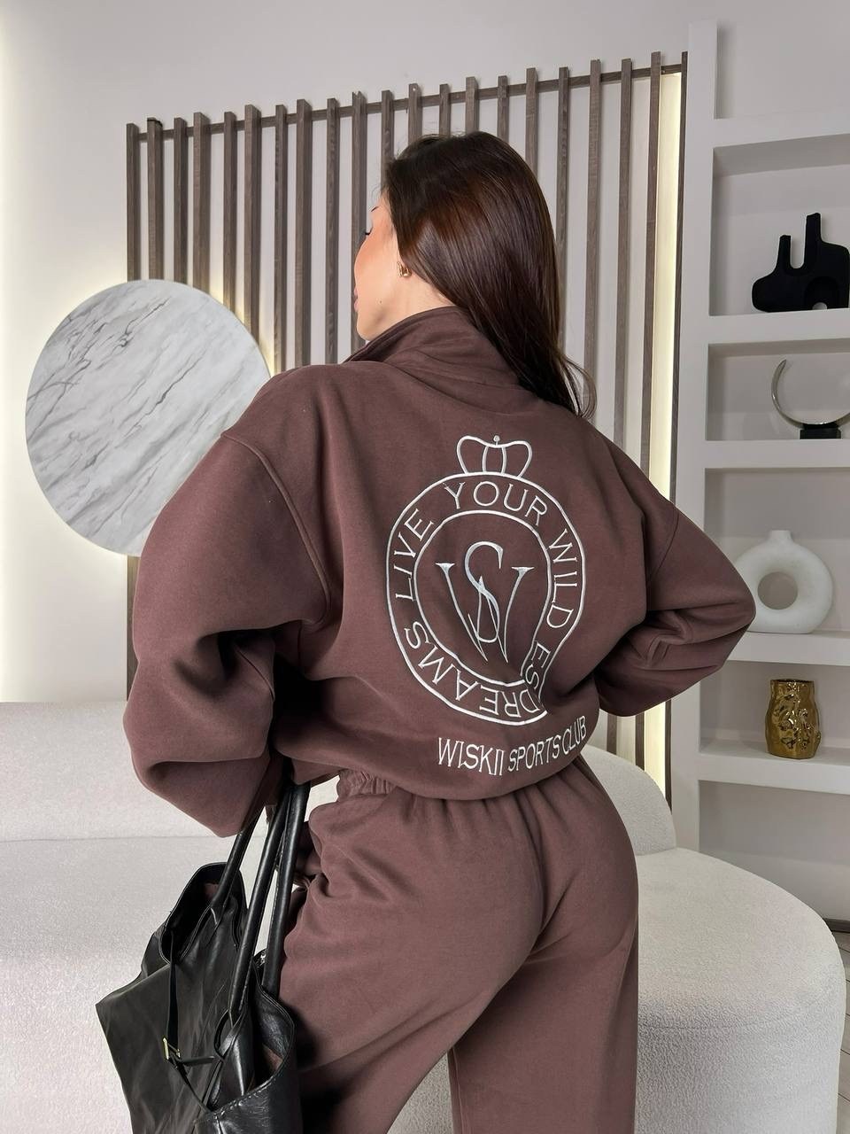 стильный костюм,спортивный костюм,женский костюм,костюм,костюм тройка