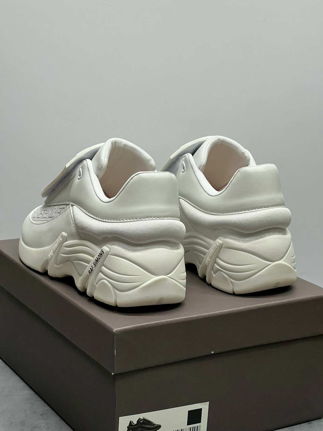 кроссовки antei raf simons,кроссовки raf simons antei белые,кроссовки raf simons ante,кроссовки raf simons (runner) цвет белый размер 42,кроссовки raf simons