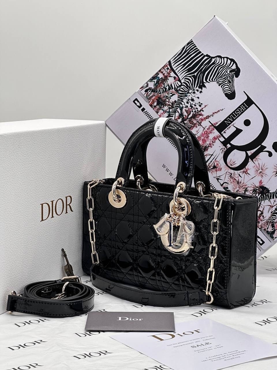 dior сумка,сумка lady dior натуральная кожа лак,christian dior сумка,сумка dior женская,сумка диор